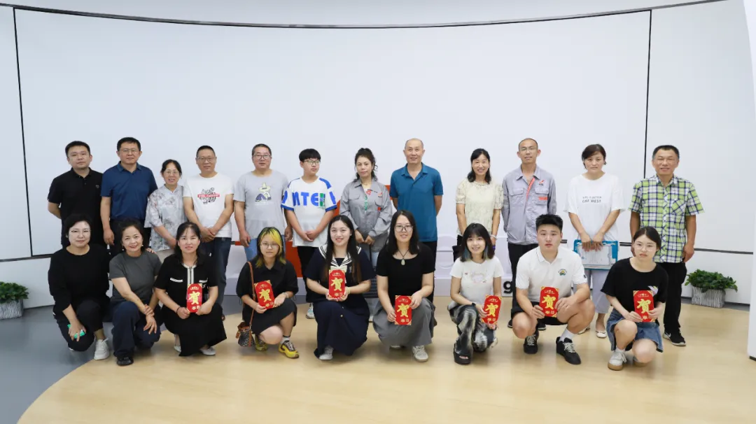 关爱员工家庭 共筑学子梦想 | 九游（中国）集团2024年度员工子女助学金发放仪式暨员工子女开放日活动温情启幕